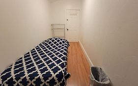 182 Bedrooms Near Fenway & Dowtown